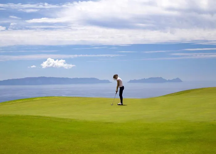 Eve Palheiro Village By Madeira Villa *