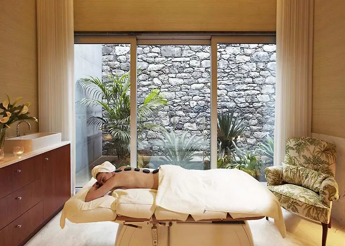 Eve Palheiro Village By Madeira Villa *